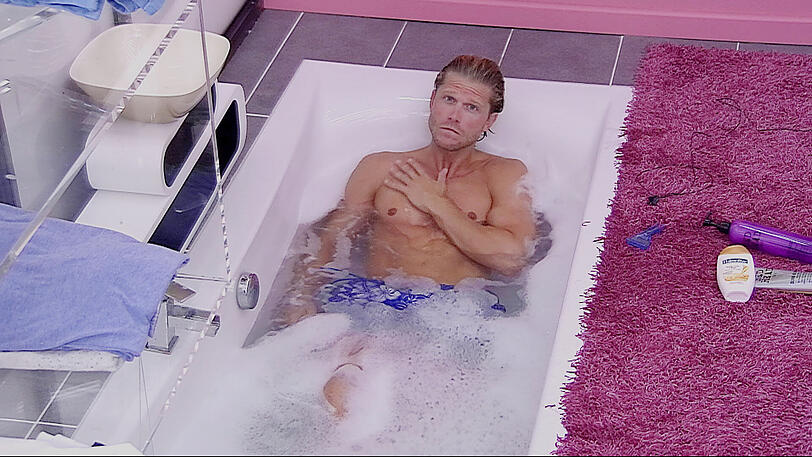 So heiß war "Promi Big Brother" 2014. Die besten Bilder!