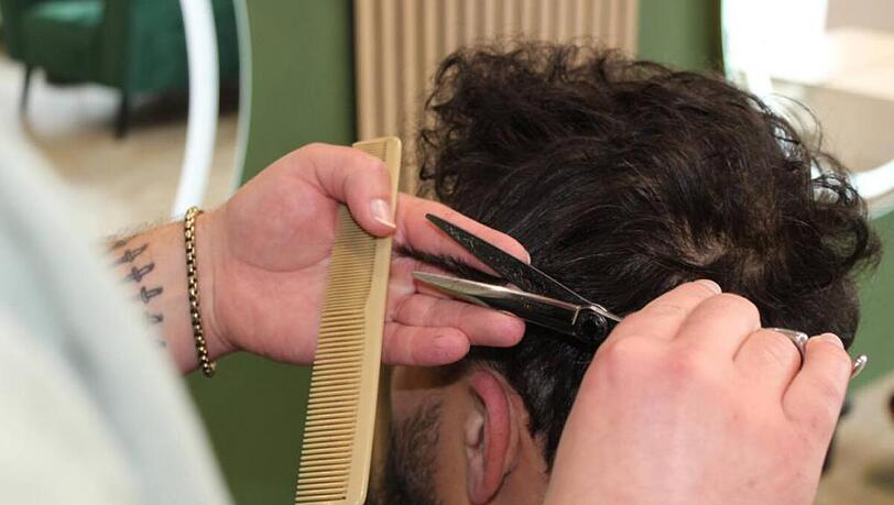 Die ersten Male Schneiden waren f&uuml;r Josef Schmidt Aufregung pur.