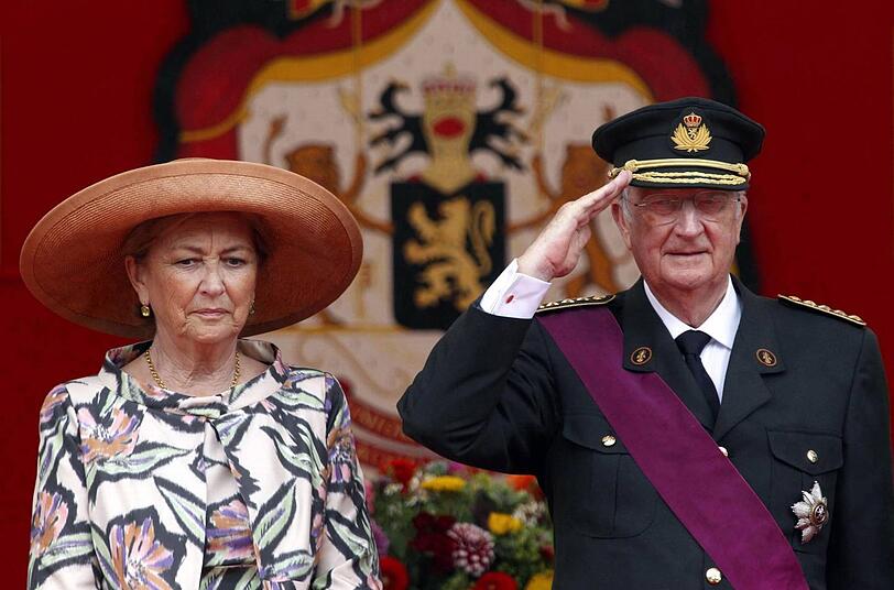 Der abgedankte König von Belgien, Albert II. mit seiner Frau, Königin Paola