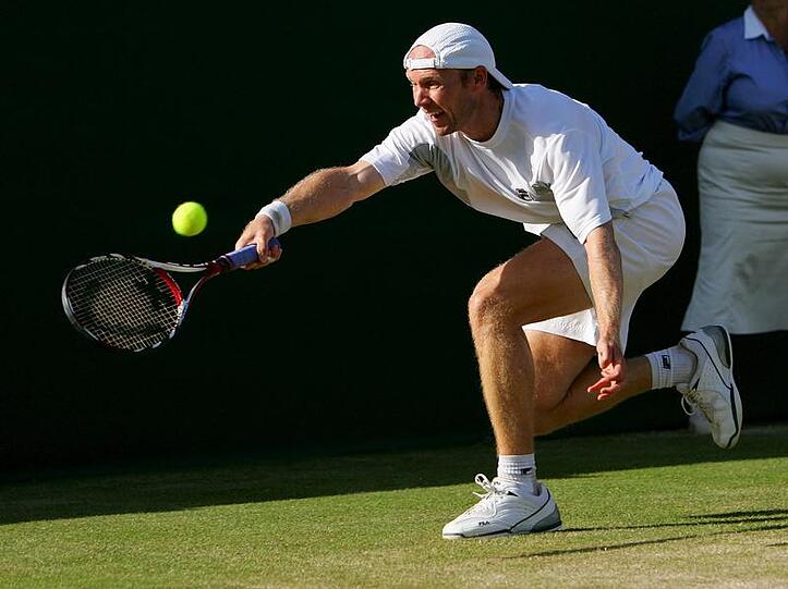 Mit 32 unter den letzten Acht: Rainer Schüttler trifft im Viertelfinale auf Arnaud Clement (Frankreich).