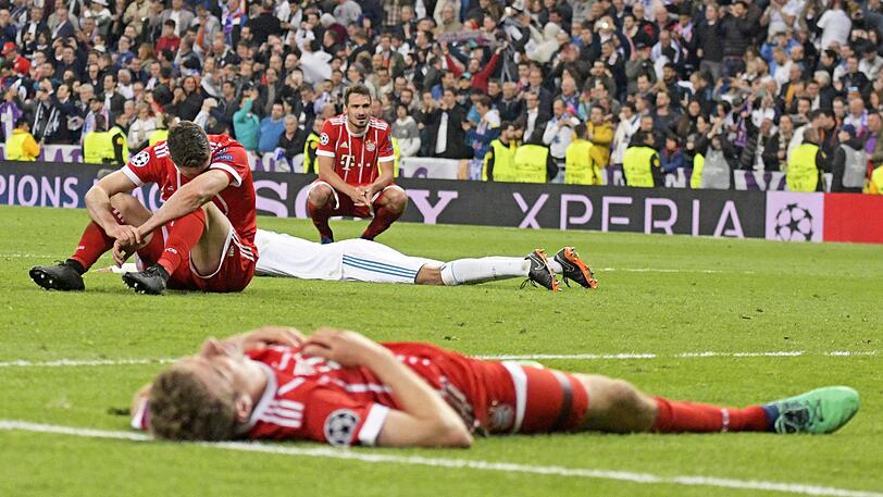 4. Ein Reales Aus: Über die Glückslose Besiktas Istanbul und FC Sevilla erreicht Bayern das Halbfinale der Champions League. Gegen Real unterliegt man zu Hause 1:2, schafft im Rückspiel beinahe das Wunder &ndash; 2:2. Im vielleicht besten Saisonspiel fehlt ein mickriges Tor. Die Roten scheiden aus, obwohl der ewige Bayern-Schreck Ronaldo in zwei Partien torlos bleibt. Bitter.