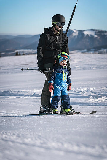 Das Rossfeld bietet ausschließlich Naturschnee - die sanften Pisten sind vor allem bei Familien beliebt.