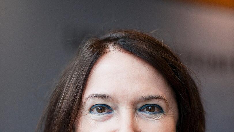 Die Krebsforscherin Dr. Martina Pötschke-Langer ist Leiterin der Stabsstelle Krebsprävention im Deutschen Krebsforschungszentrum in Heidelberg. Die Krebsforscherin Dr. Martina Pötschke-Langer ist Leiterin der Stabsstelle Krebsprävention im Deutschen Krebsforschungszentrum in Heidelberg.