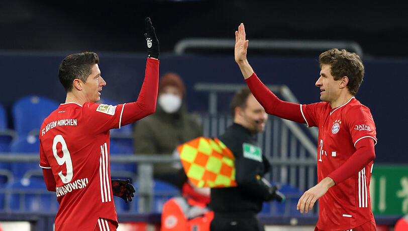 Harmonieren perfekt: Vorbereiter Thomas Müller (r.) und Vollstrecker Robert Lewandowski.
