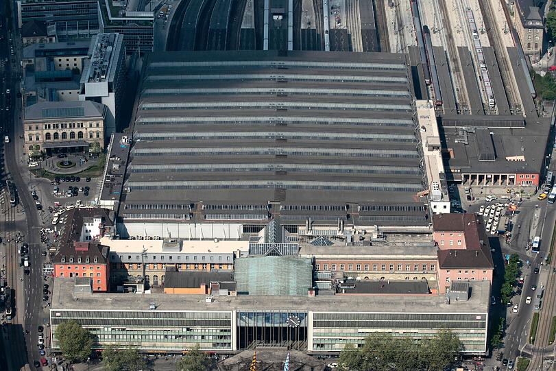 Das Zwischengeschoss unter dem Münchner Hauptbahnhof wird saniert.