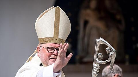 Kardinal Reinhard Marx beim Festgottesdienst zu Mariä Himmelfahrt in Planegg. Foto: Matthias Balk/dpa