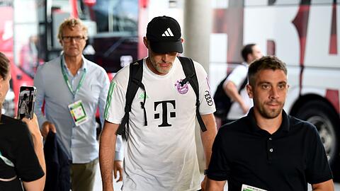 Bayerns Trainer Thomas Tuchel kommt zum Stadion.