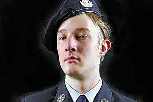 In seiner Feuerwehruniform: Johannes Knoblach, der Held von Ansbach.