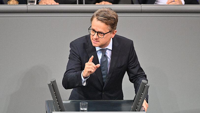 CDU-Generalsekretär Linnemann wertet ein Ja zum Rentengesetz als Ja zur Koalition.