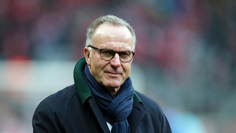 Der FCB-Vorstandsvorsitzende erklärte auf der Weihnachtsfeier, wie die Bayern das Triple im kommenden Jahr gewinnen können. Der FCB-Vorstandsvorsitzende erklärte auf der Weihnachtsfeier, wie die Bayern das Triple im kommenden Jahr gewinnen können.