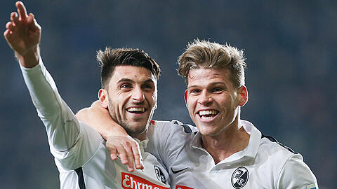 Der SC Freiburg schlägt Bielefeld.