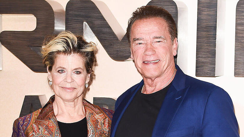 Linda Hamilton an der Seite ihres Co-Stars Arnold Schwarzenegger bei der "Terminator: Dark Fate"-Premiere