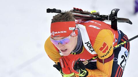 Biathlet Benedikt Doll wird am Samstag verfolgt werden.