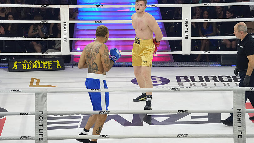 Tommy Pedroni stieg 2024 bei "Fame Fighting" in den Ring. Tommy Pedroni stieg 2024 bei "Fame Fighting" in den Ring.