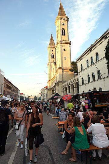 Die besten Bilder vom Streetlife-Festival und Corso Leopold.