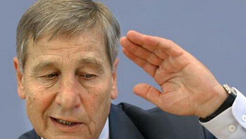 Muss die Partei verlassen: Wolfgang Clement Muss die Partei verlassen: Wolfgang Clement