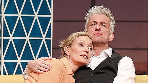 Dominic Raacke und Katja Weitzenböck in der Komödie "Die Niere" von Stefan Vögel.