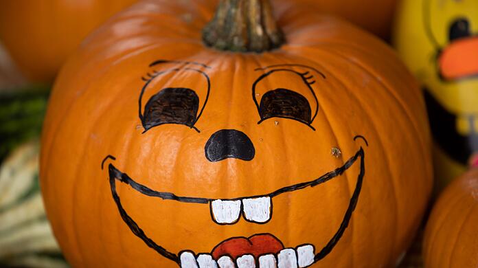 Der Handelsverband Bayern erwartet in diesem Jahr Umsätze von rund 77 Millionen Euro im Zusammenhang mit Halloween.