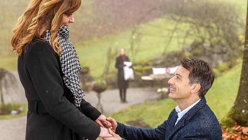 "Sturm der Liebe": Robert macht Ariane einen Heiratsantrag.