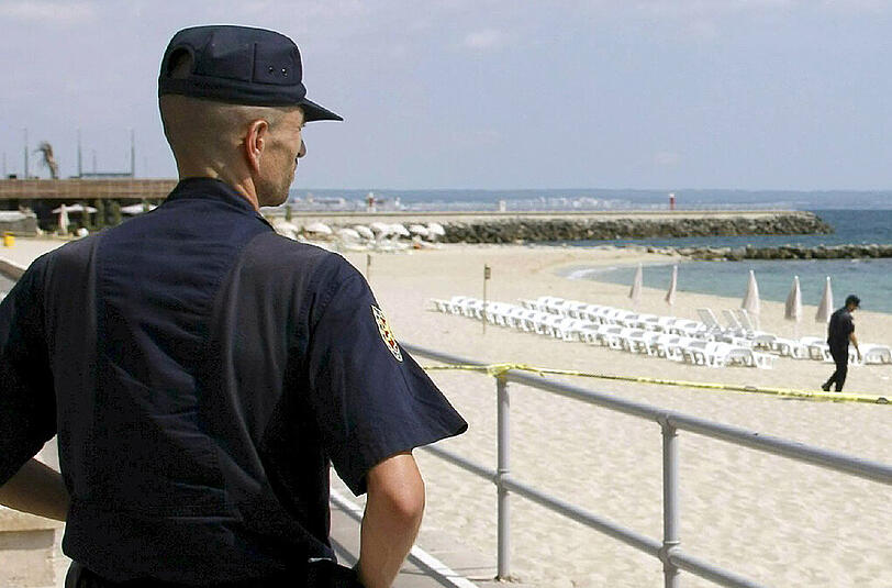 Totschlag im Urlaubsort - die Polizei konnte die Täter schnell fassen (Symbolbild)