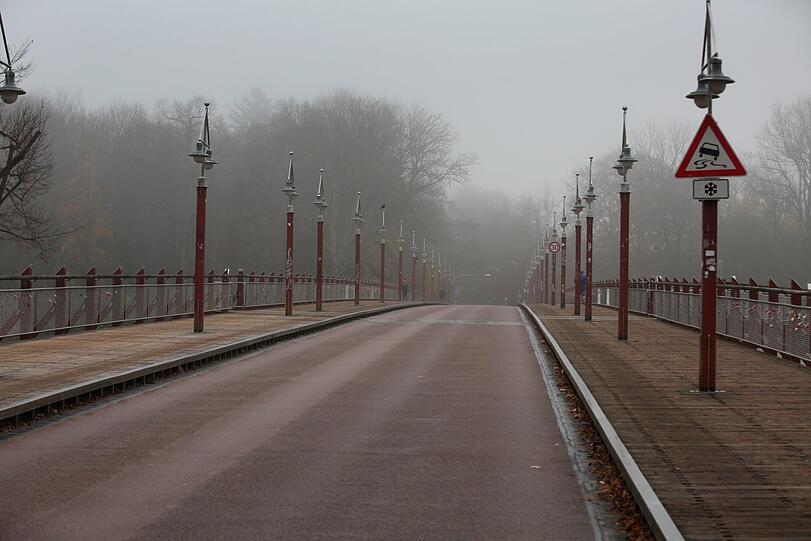 Stille auf der Thalkirchner Brücke.