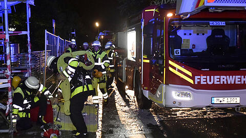 Zu einem Einsatz in der Mitterfeldstraße musste die Feuerwehr in der Nacht zum Freitag ausrücken.
