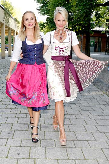 Regina Halmich, Sonja Kiefer