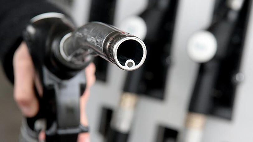 Vor allem Heizöl (plus 21,9 Prozent) und Sprit (6,0 Prozent) waren deutlich teurer als im Vorjahr.