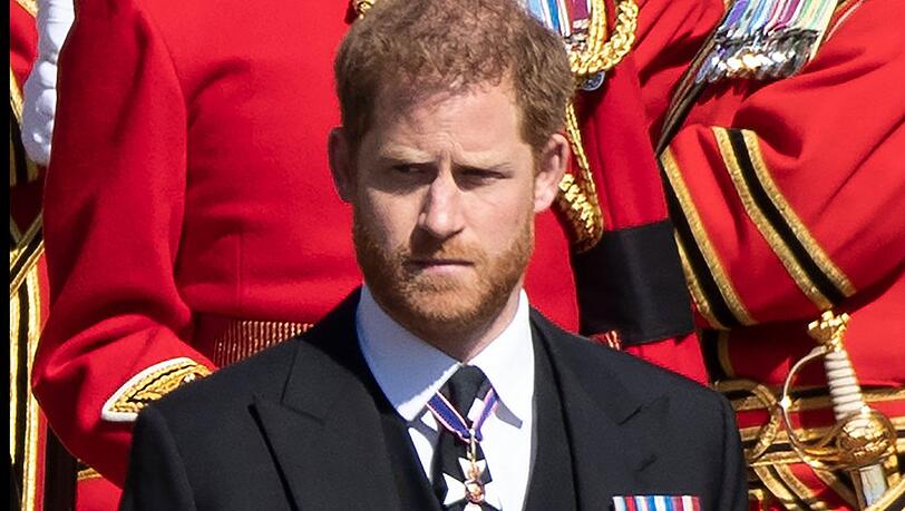 Prinz Harry bei der Beerdigung von Prinz Philip im April 2021. Wird er den Gedenkgottesdienst im März 2022 nicht besuchen?