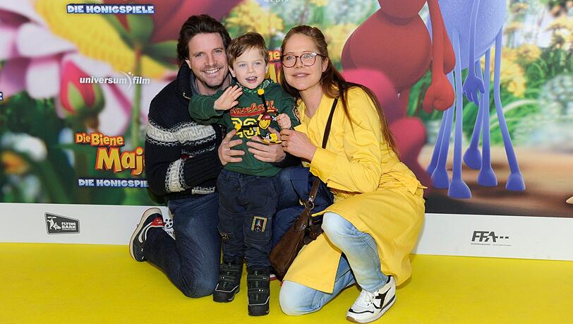 Doreen Dietel mit Ex-Partner Tobias Guttenberg und dem gemeinsamen Sohn Marlow. Doreen Dietel mit Ex-Partner Tobias Guttenberg und dem gemeinsamen Sohn Marlow.