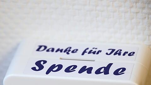 Caritas und Diakonie bitten regelmäßig um Spenden. (Symbolbild)