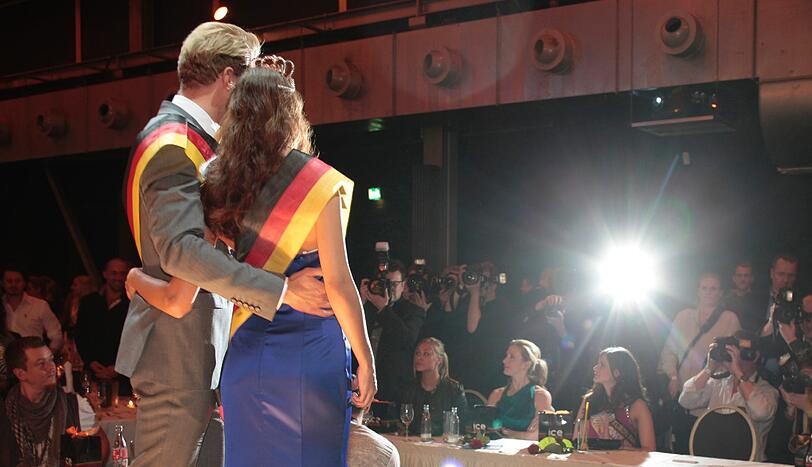 Die Sieger der Wahl zu "Miss und Mister Berlin 2013", Sandra Wuttke und Jörn Kamphuis
