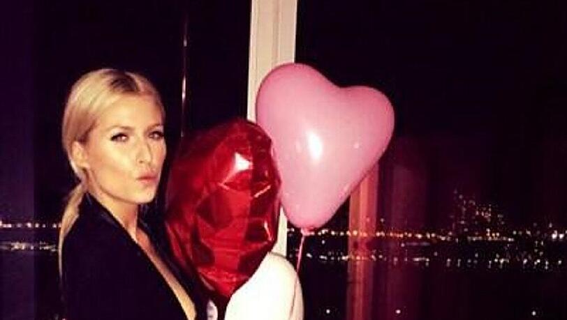 Lena Gercke lässt zum Valentinstag Herzen steigen Lena Gercke lässt zum Valentinstag Herzen steigen