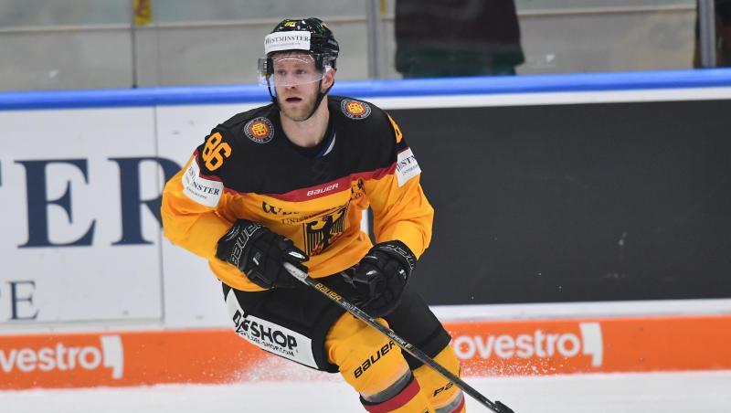 Der deutsche Eishockeyspieler Daniel Pietta. Der deutsche Eishockeyspieler Daniel Pietta.