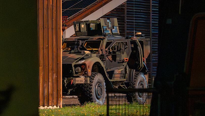 Der Vorfall ging glimpflich aus, der Soldat wurde nur leicht verletzt. Der Vorfall ging glimpflich aus, der Soldat wurde nur leicht verletzt.