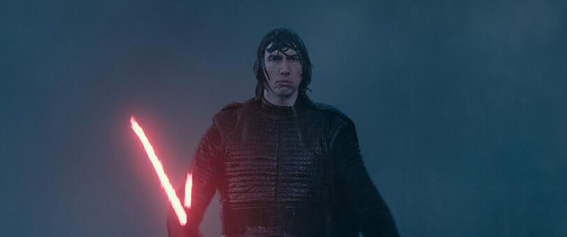 Adam Driver als Kylo Ren.