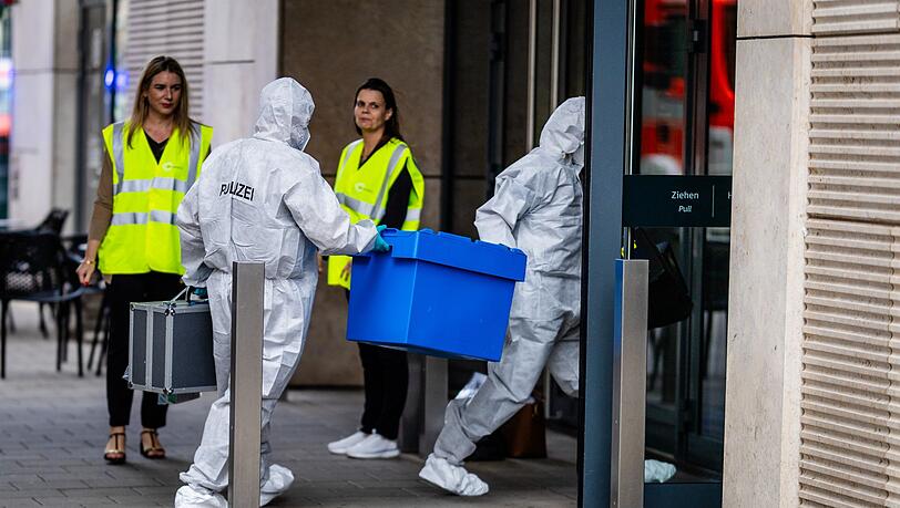 Eine Frau wurde in dem Stuttgarter Einkaufszentrum schwer verletzt.