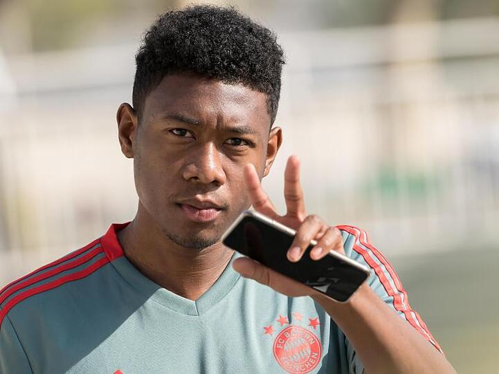 David Alaba und der FC Bayern München starten die Bundesliga-Rückrunde am Freitagabend in Hoffenheim.