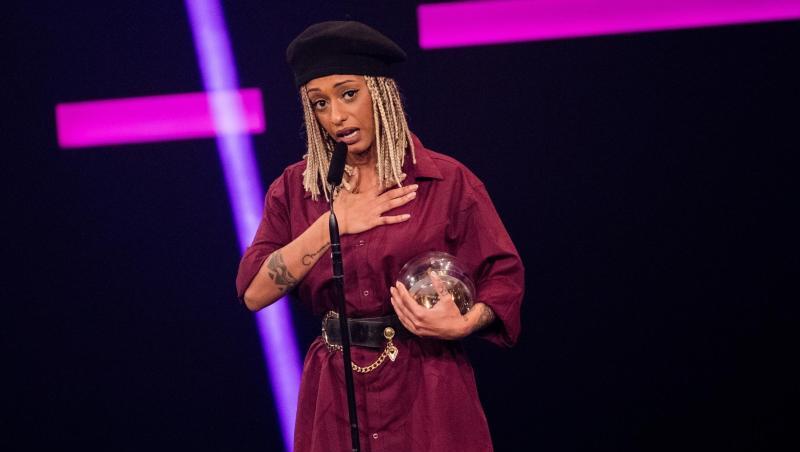 Die Rapperin Nura wird nach einem umstrittenen Instagram-Beitrag nicht bei "Late Night Berlin" zu Gast sein.