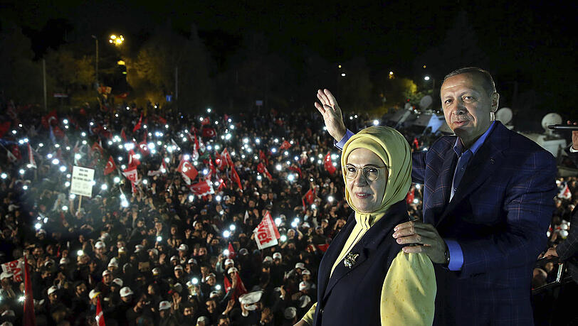 Hat den Ausnahmezustand verlängert: Der türkische Ministerpräsident Recep Tayyip Erdogan. Hat den Ausnahmezustand verlängert: Der türkische Ministerpräsident Recep Tayyip Erdogan.