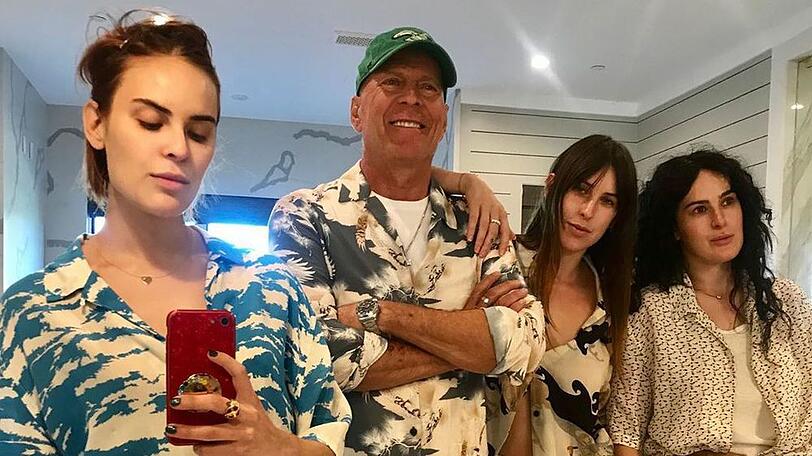 Tallulah, Bruce, Scout LaRue und Rumer Willis (v. l. n. r.)