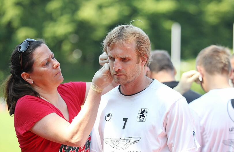 Die Löwen beim Laktat-Test - Die Bilder