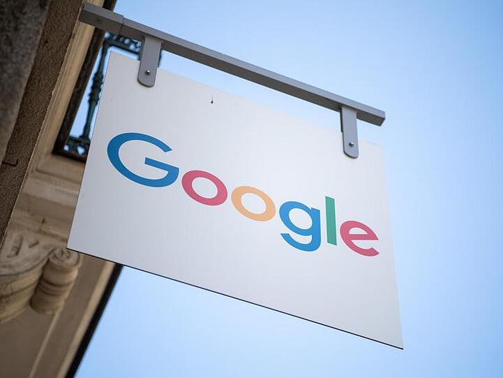 Wegen Ansteckungsgefahr empfiehlt Google auch seinen Mitarbeitern in Deutschland, lieber von zu Hause aus zu arbeiten.