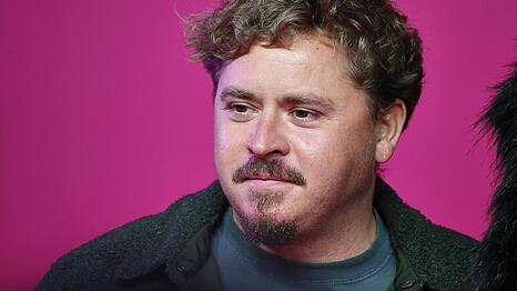 Schlagzeuger Gustav Sch&auml;fer bei einem Tokio Hotel-Event in Berlin.