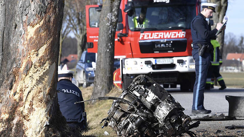 Bei dem Unfall im Landkreis Miesbach ist ein 86-Jähriger ums Leben gekommen.