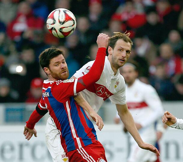 XABI ALONSO - NOTE 3 - Zurück zu alter Souveränität? Jein. Aber so langsam als in seiner Rolle als zentraler Aufbauspieler. Vielleicht hatte die ungewohnte Winterpause den Spanier doch aus dem Rhythmus gebracht.