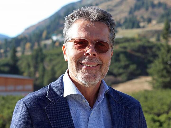 Hotelier Walter Veit hat sein Team für den Winter bereits zusammen - sollte niemand mehr kurzfristig abspringen.