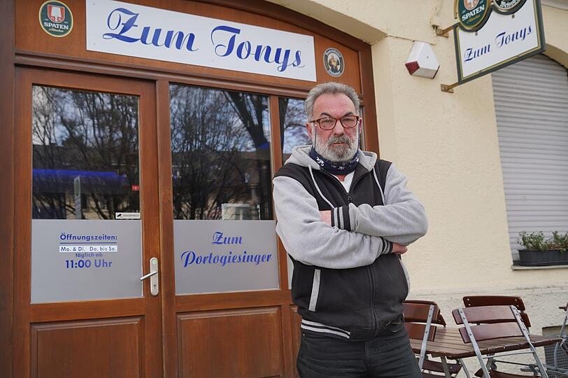Auch Tony De Almeida musste seine Boazn in der Schönstraße schließen.