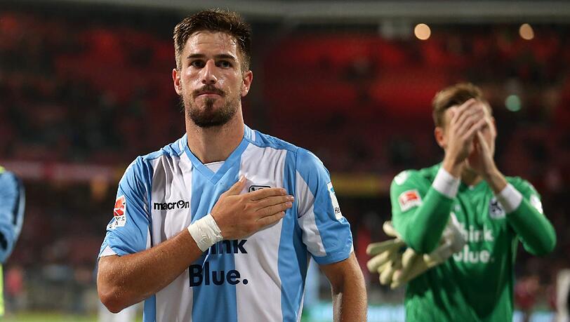 Milos Degenek. Milos Degenek.