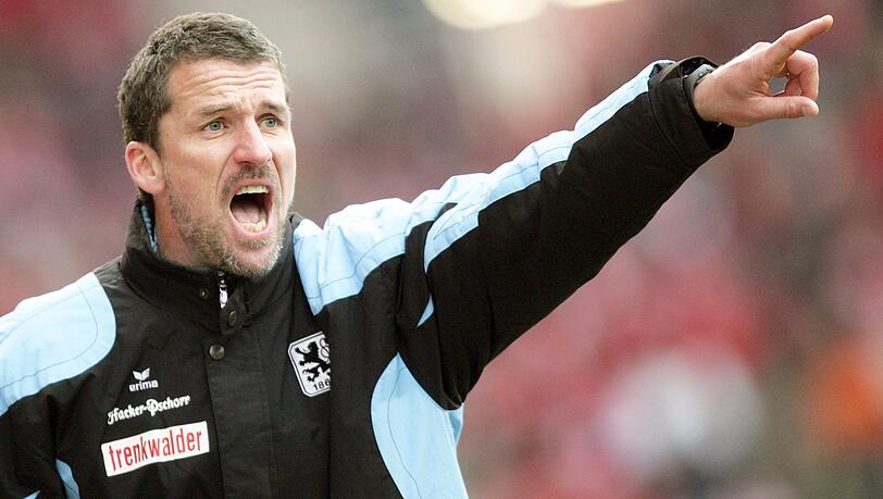 Trainierte von März 2007 bis Februar 2009 den TSV 1860: Marco Kurz. Trainierte von März 2007 bis Februar 2009 den TSV 1860: Marco Kurz.